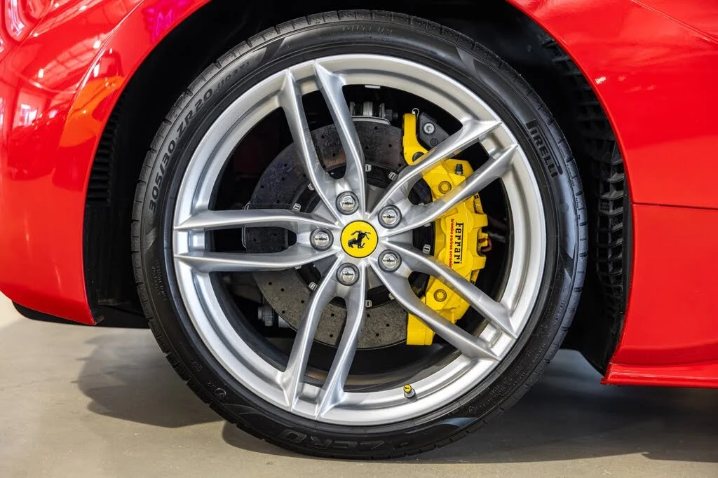 2016 Ferrari 488 GTB - Image 22 of 31