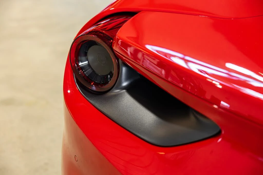 2016 Ferrari 488 GTB - Image 16 of 31