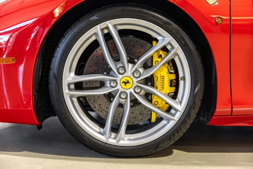 2016 Ferrari 488 GTB - Image 20 of 31