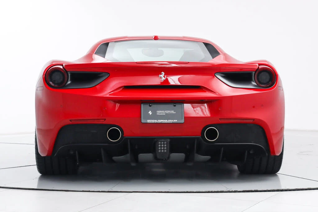 2016 Ferrari 488 GTB - Image 8 of 31
