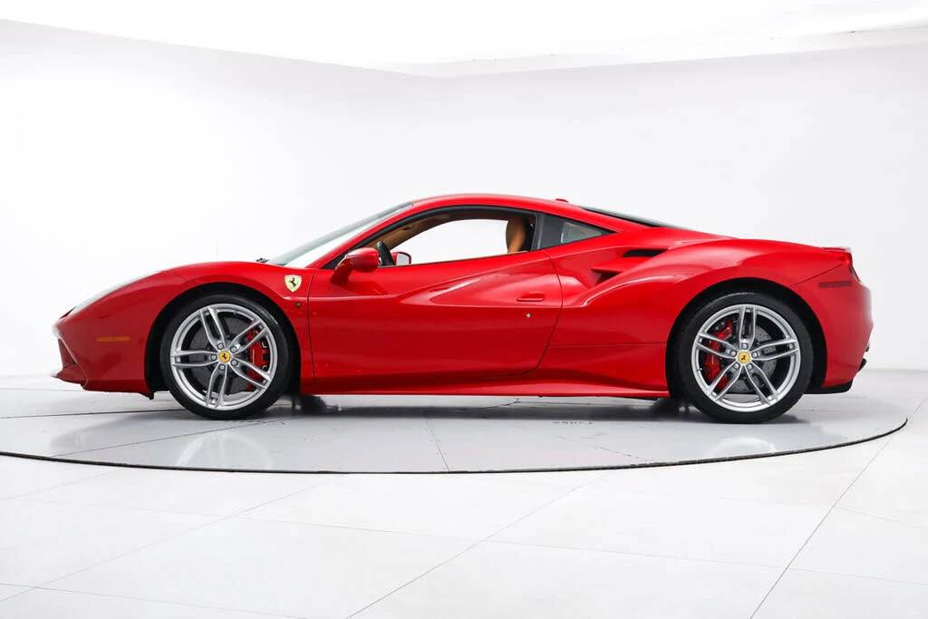 2016 Ferrari 488 GTB - Image 4 of 31