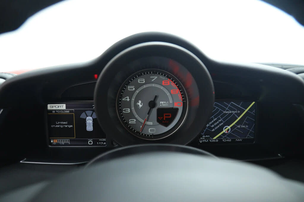 2016 Ferrari 488 GTB - Image 24 of 31