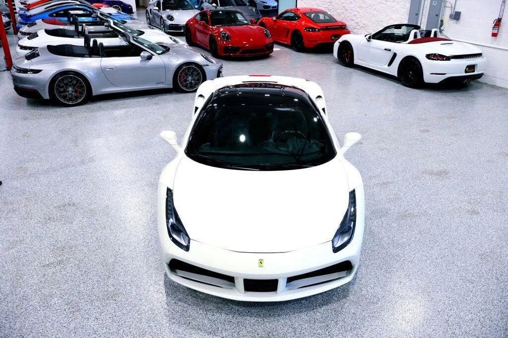 2016 Ferrari 488 GTB - Image 17 of 31