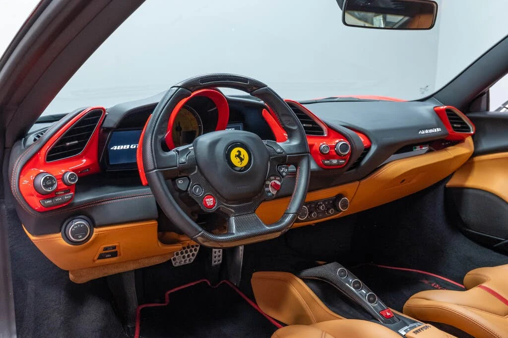 2016 Ferrari 488 GTB - Image 11 of 31