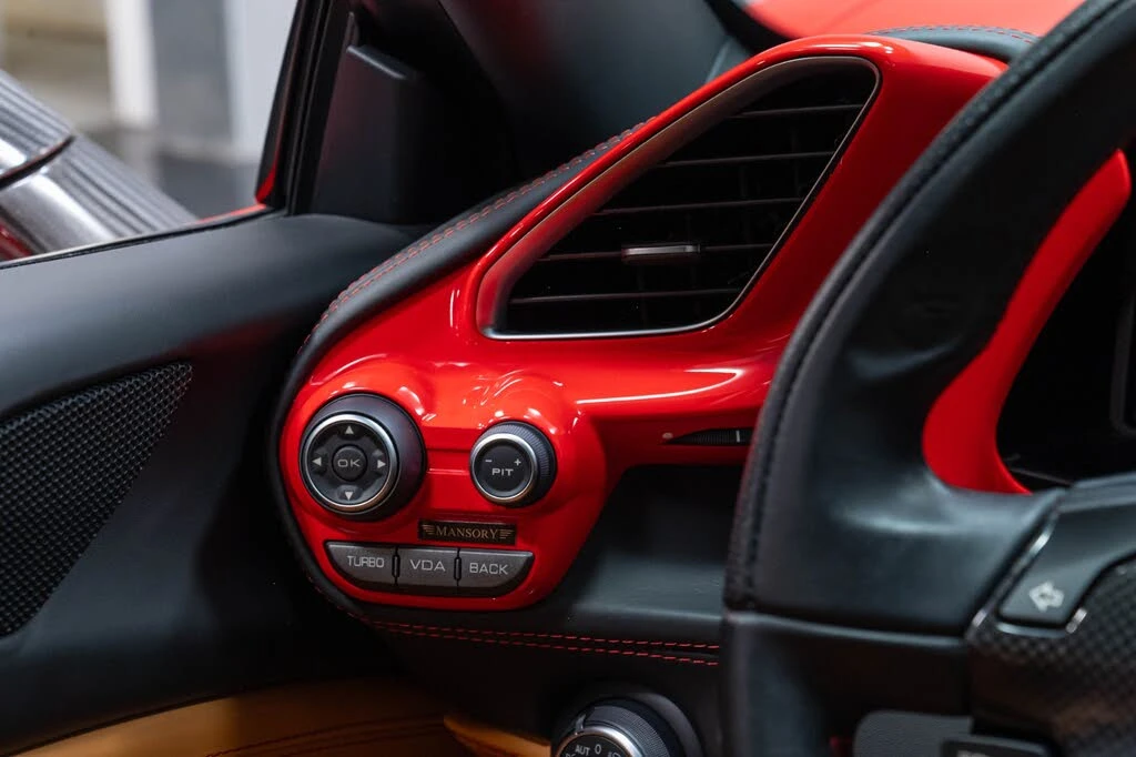 2016 Ferrari 488 GTB - Image 17 of 31