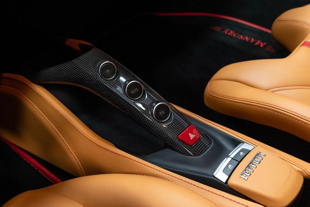 2016 Ferrari 488 GTB - Image 19 of 31
