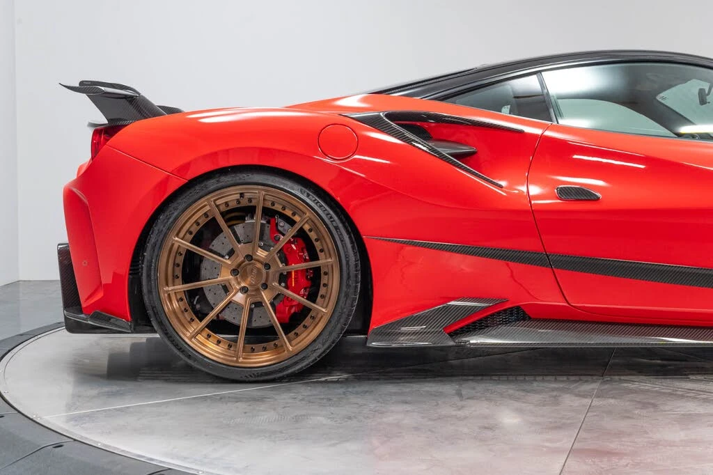 2016 Ferrari 488 GTB - Image 24 of 31