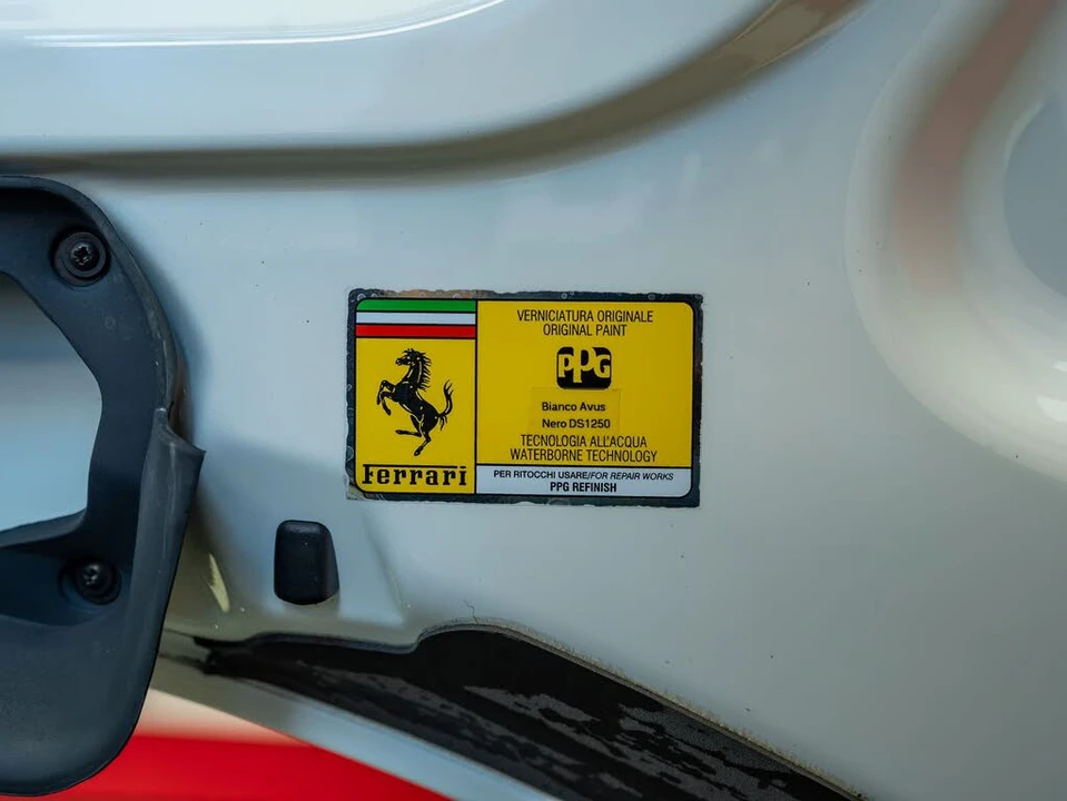 2016 Ferrari 488 GTB - Image 26 of 27