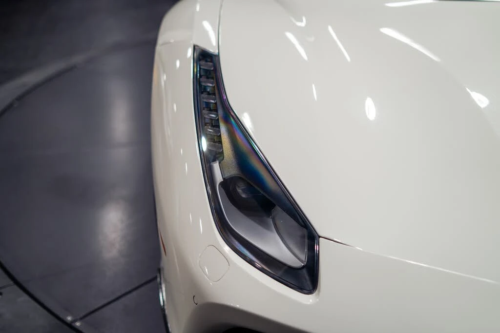2016 Ferrari 488 GTB - Image 31 of 31