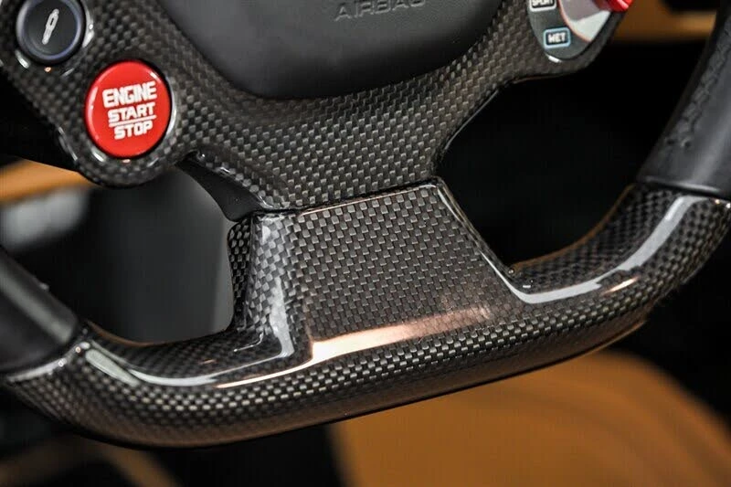 2016 Ferrari 488 GTB - Image 24 of 31