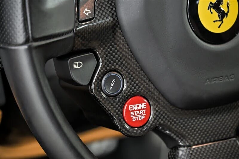 2016 Ferrari 488 GTB - Image 25 of 31