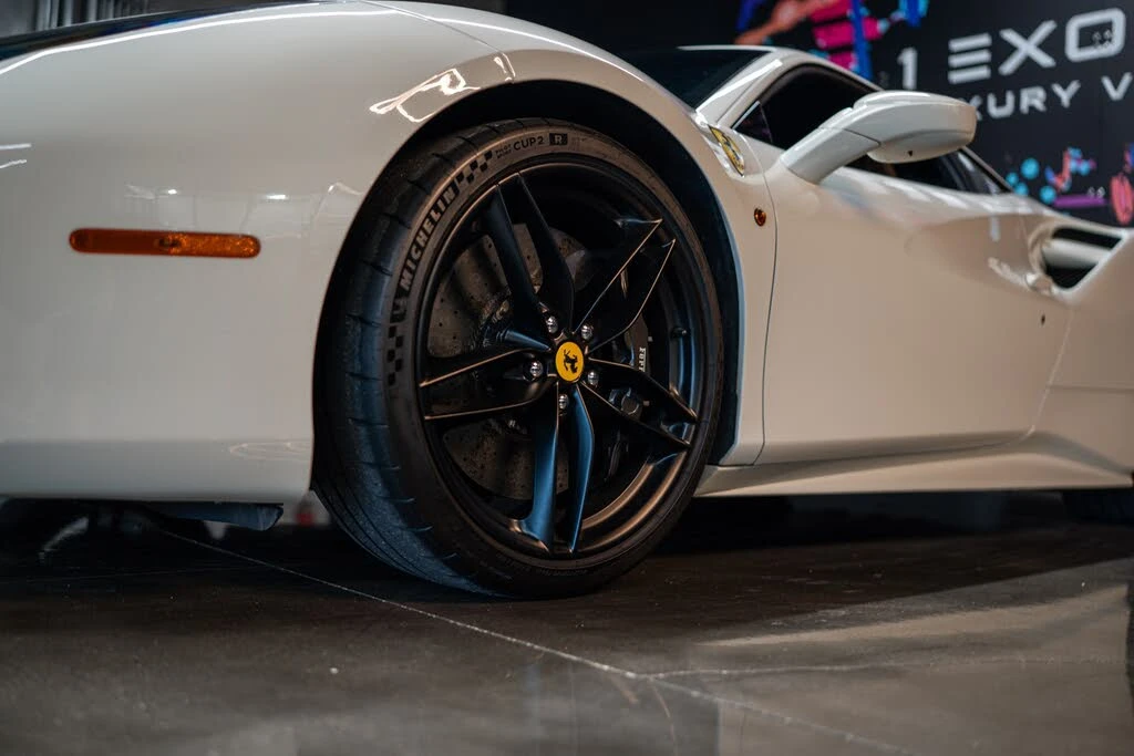 2016 Ferrari 488 GTB - Image 20 of 27