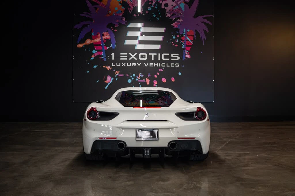 2016 Ferrari 488 GTB - Image 5 of 27