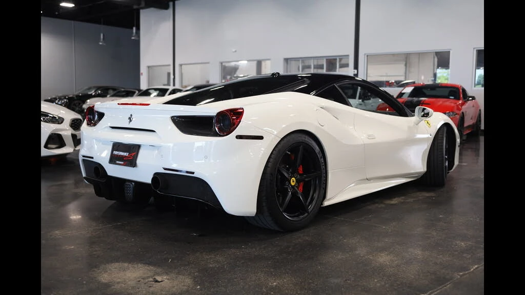 2016 Ferrari 488 GTB - Image 8 of 31