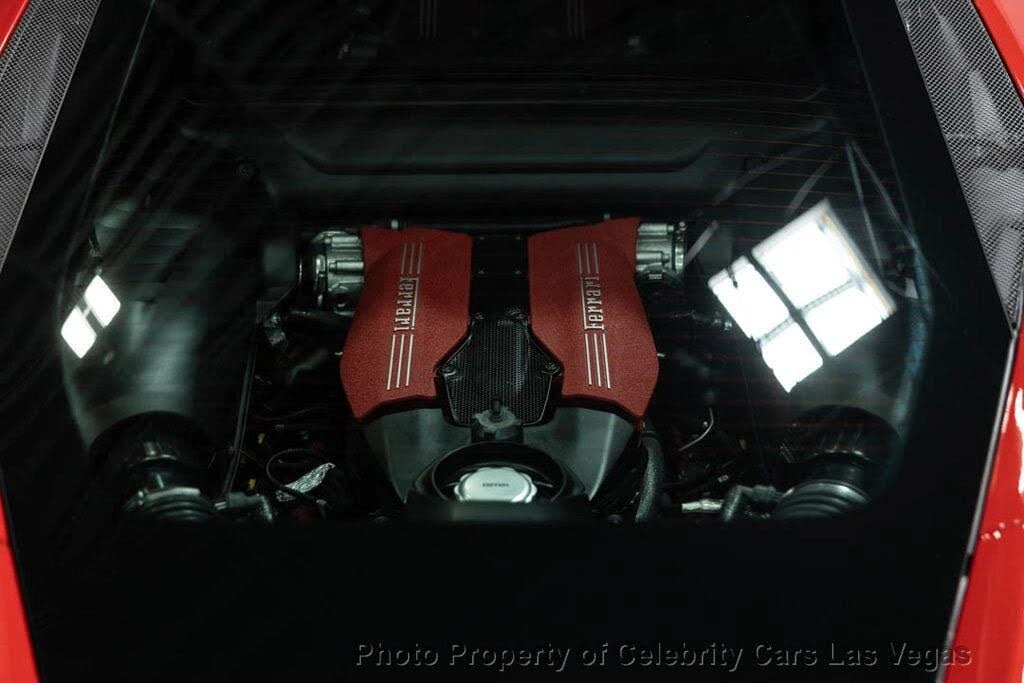 2016 Ferrari 488 GTB - Image 18 of 31