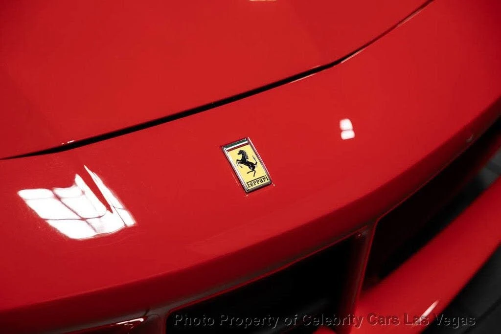 2016 Ferrari 488 GTB - Image 23 of 31