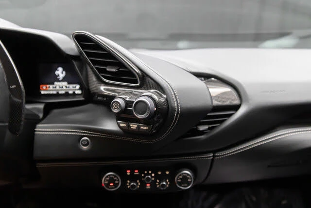 2016 Ferrari 488 GTB - Image 8 of 16