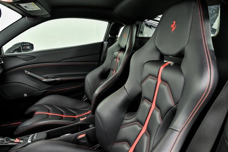 2016 Ferrari 488 GTB - Image 19 of 31