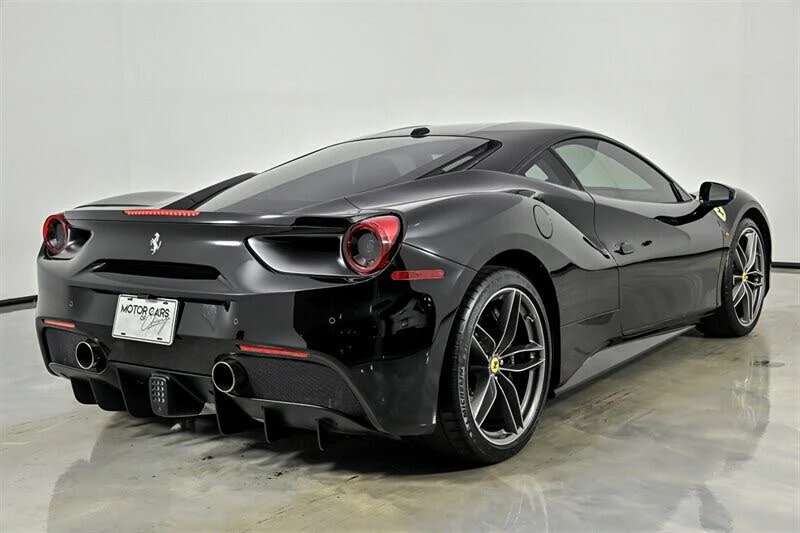 2016 Ferrari 488 GTB - Image 9 of 31