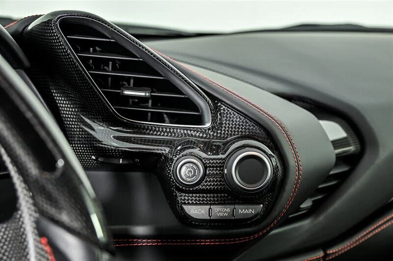 2016 Ferrari 488 GTB - Image 30 of 31
