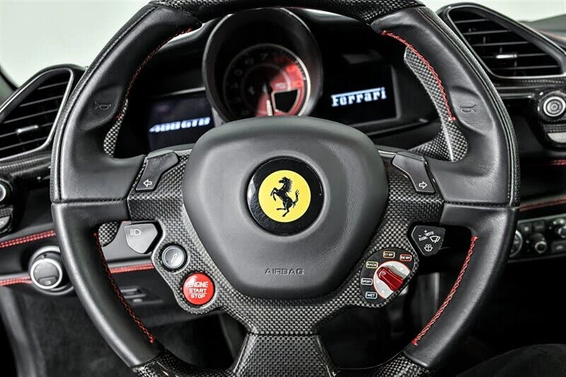 2016 Ferrari 488 GTB - Image 27 of 31
