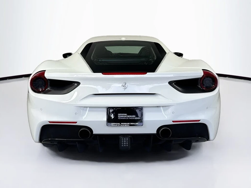 2016 Ferrari 488 GTB - Image 6 of 6