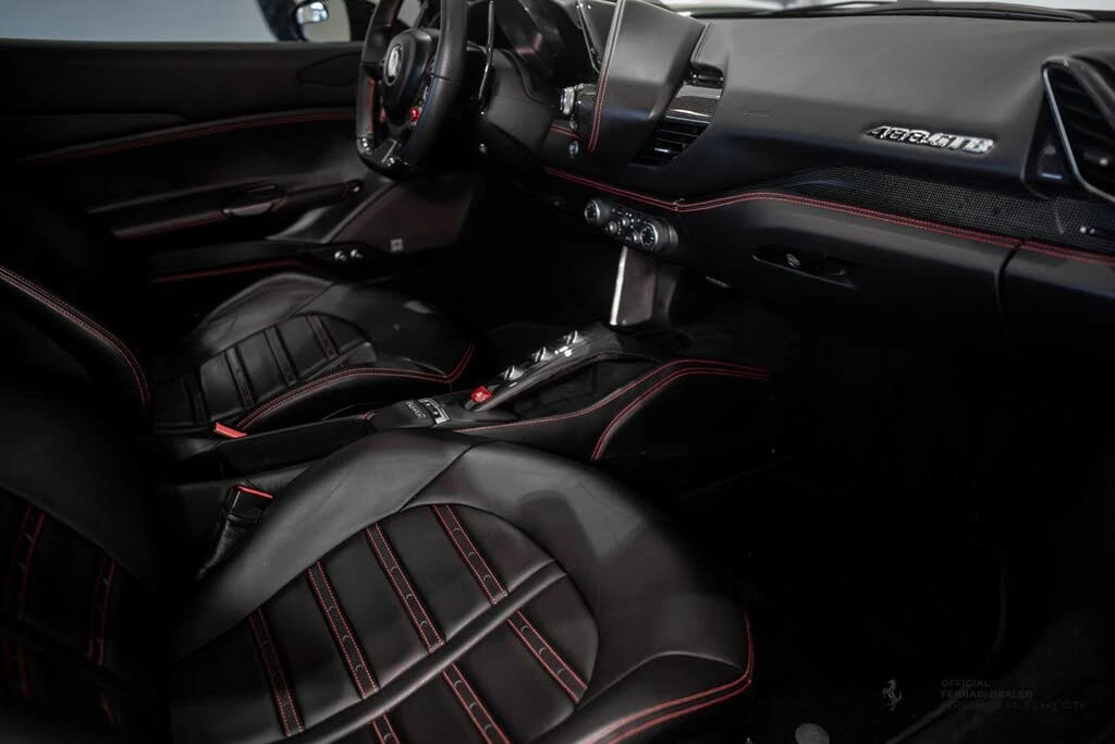 2016 Ferrari 488 GTB - Image 17 of 20