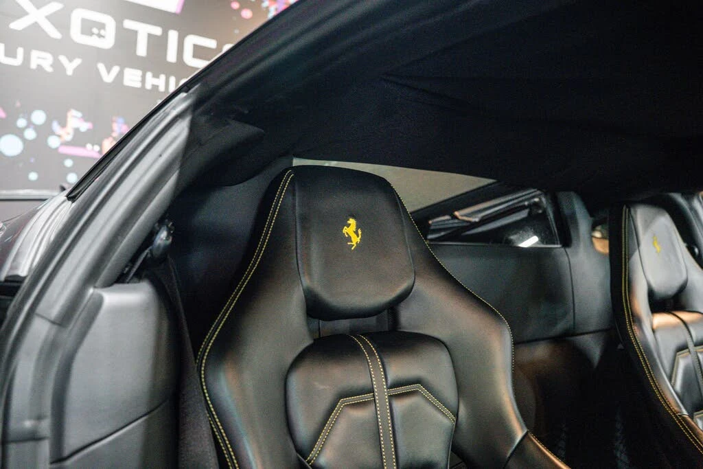 2016 Ferrari 488 GTB - Image 10 of 25