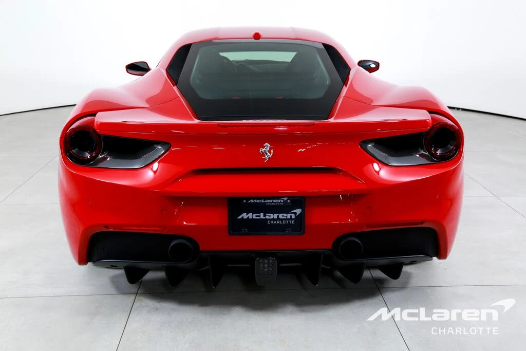 2016 Ferrari 488 GTB - Image 7 of 31