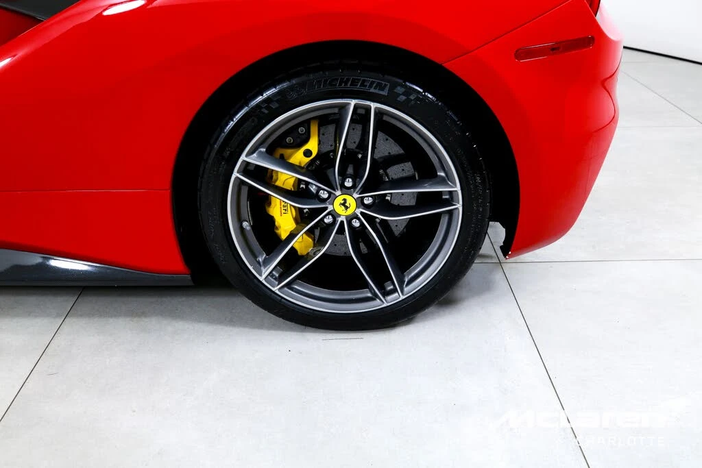 2016 Ferrari 488 GTB - Image 30 of 31