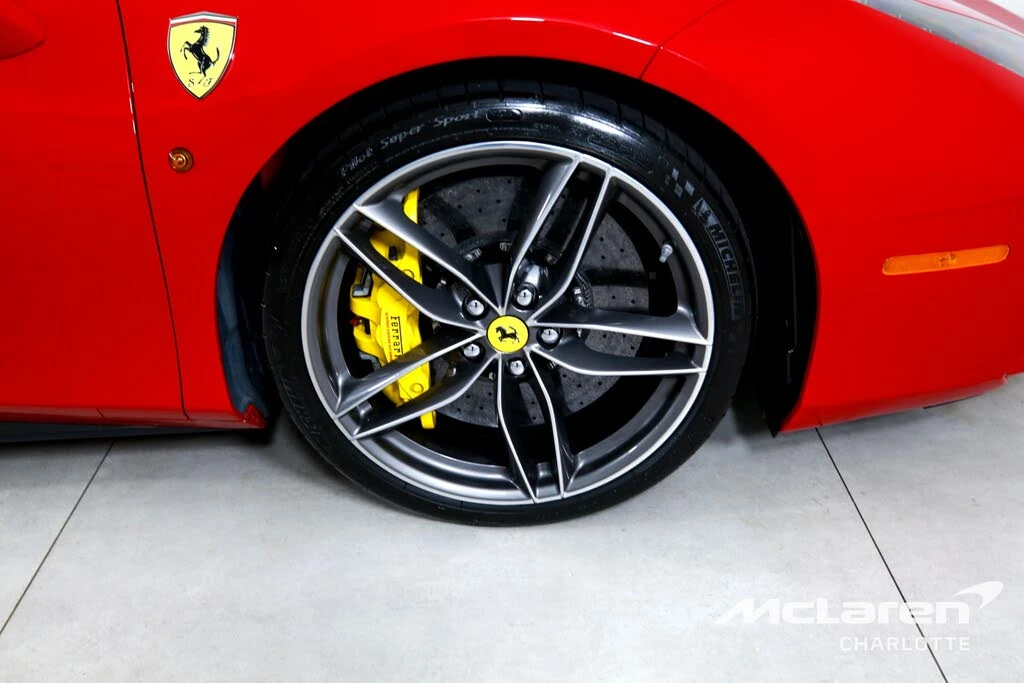 2016 Ferrari 488 GTB - Image 28 of 31