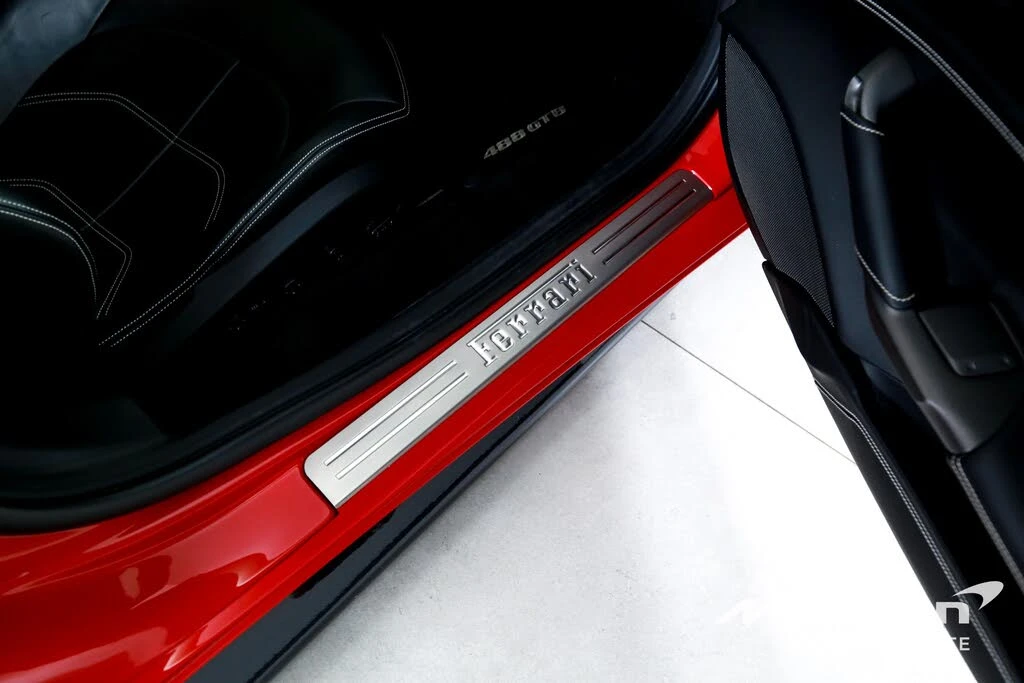 2016 Ferrari 488 GTB - Image 21 of 31