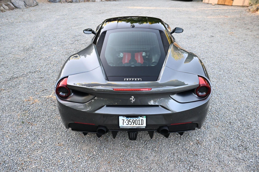 2016 Ferrari 488 GTB - Image 12 of 31