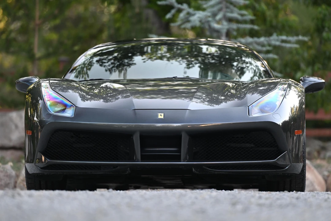 2016 Ferrari 488 GTB - Image 2 of 31