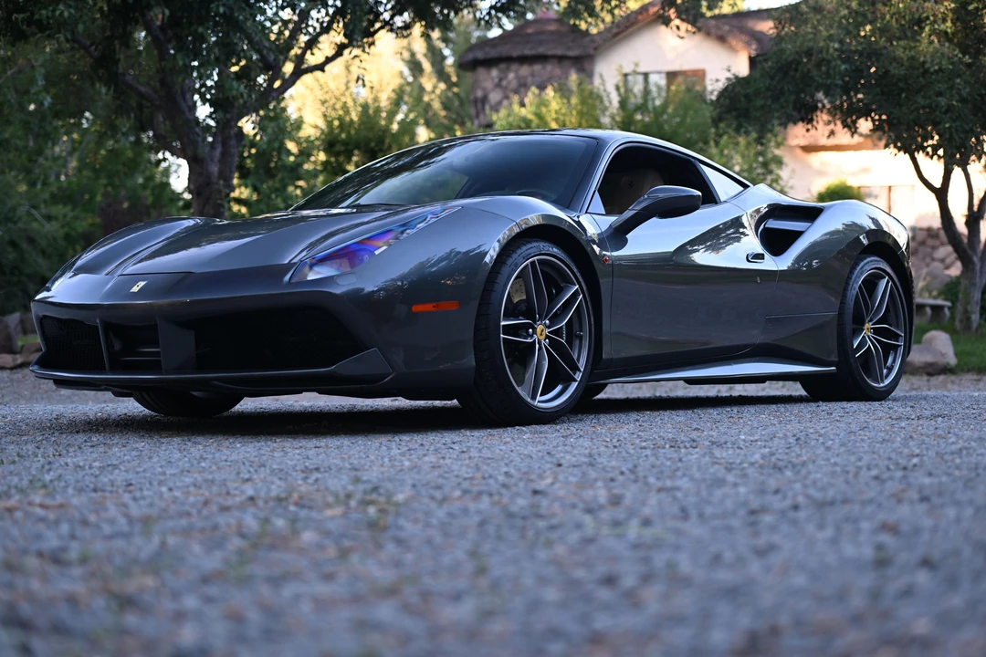 2016 Ferrari 488 GTB - Image 8 of 31