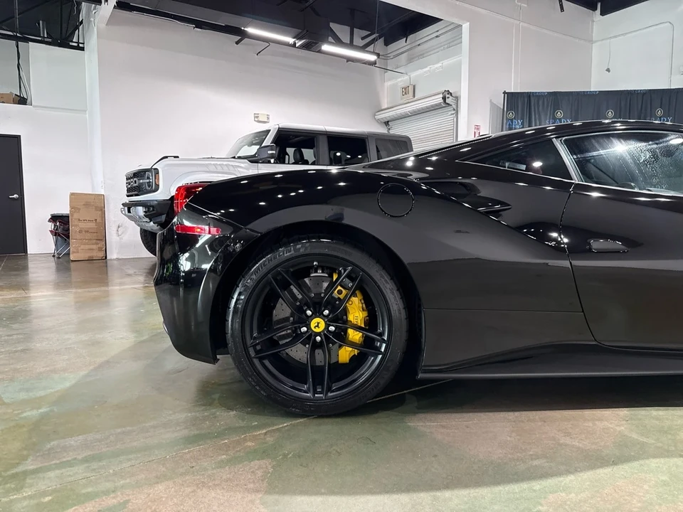 2016 Ferrari 488 GTB - Image 9 of 21