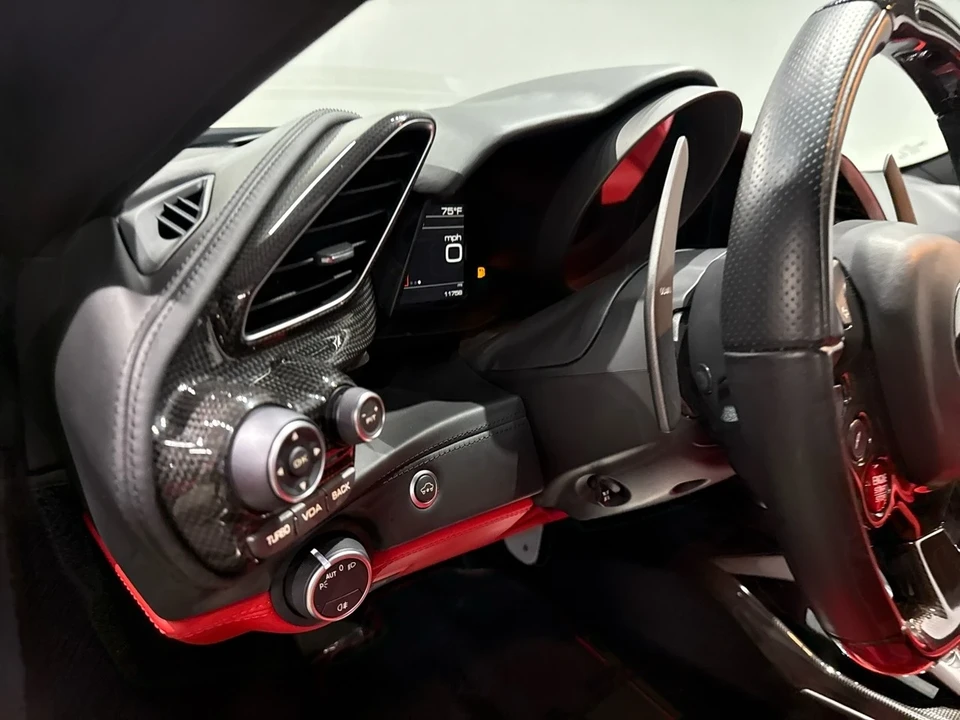 2016 Ferrari 488 GTB - Image 21 of 21