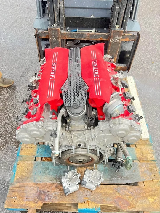 2016 Parts & Memorabilia Engines - Image 2 of 9