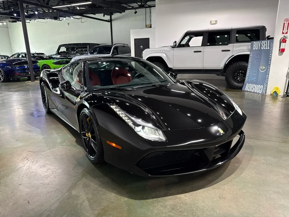 2016 Ferrari 488 GTB - Image 12 of 21