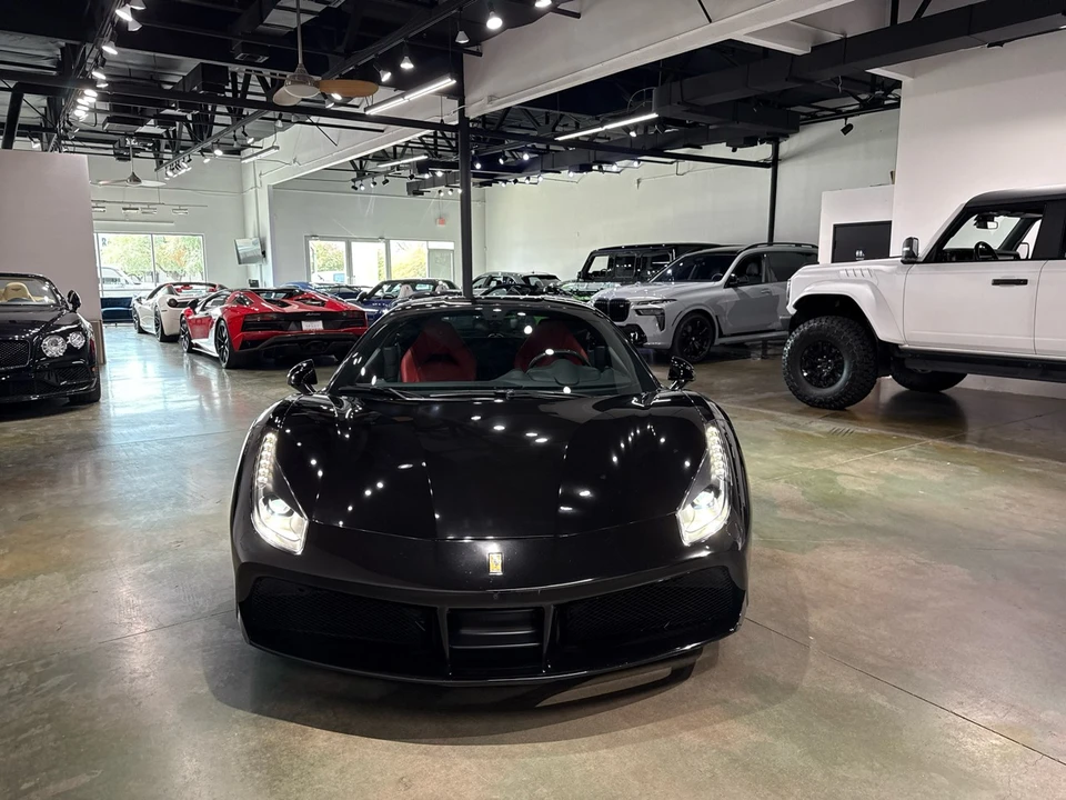 2016 Ferrari 488 GTB - Image 13 of 21