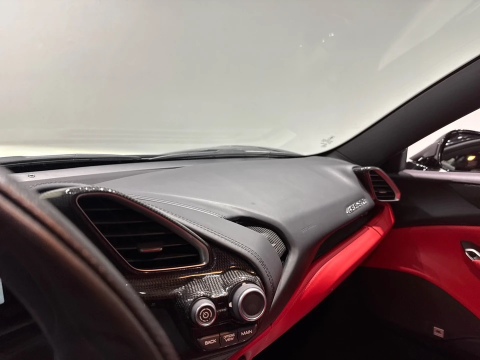 2016 Ferrari 488 GTB - Image 24 of 31