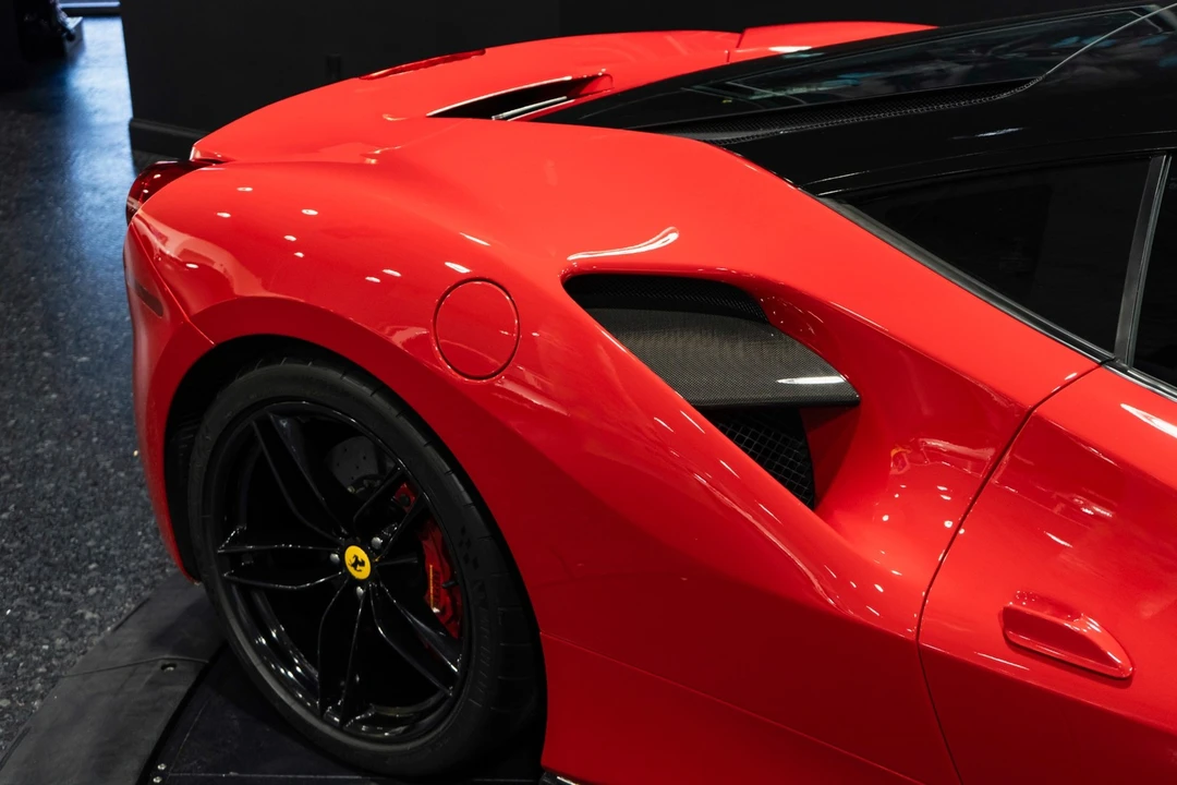 2016 Ferrari 488 GTB - Image 9 of 21