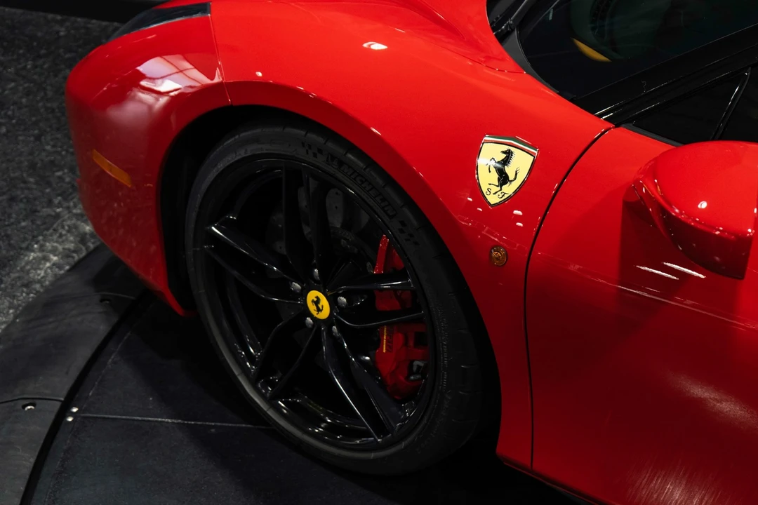 2016 Ferrari 488 GTB - Image 15 of 21