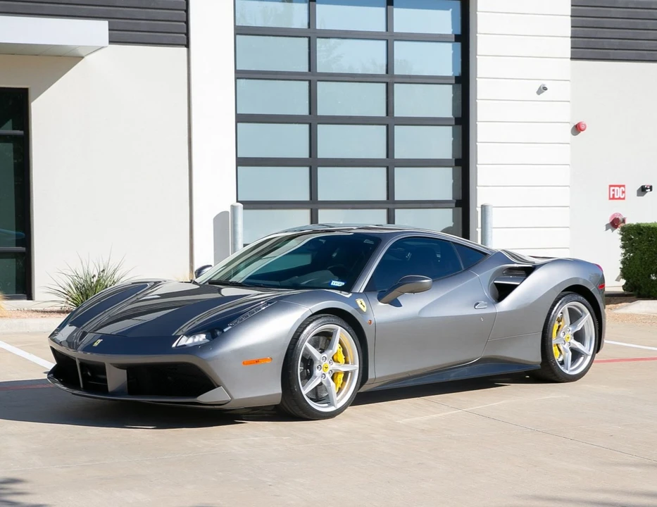 2016 Ferrari 488 GTB - Image 2 of 21