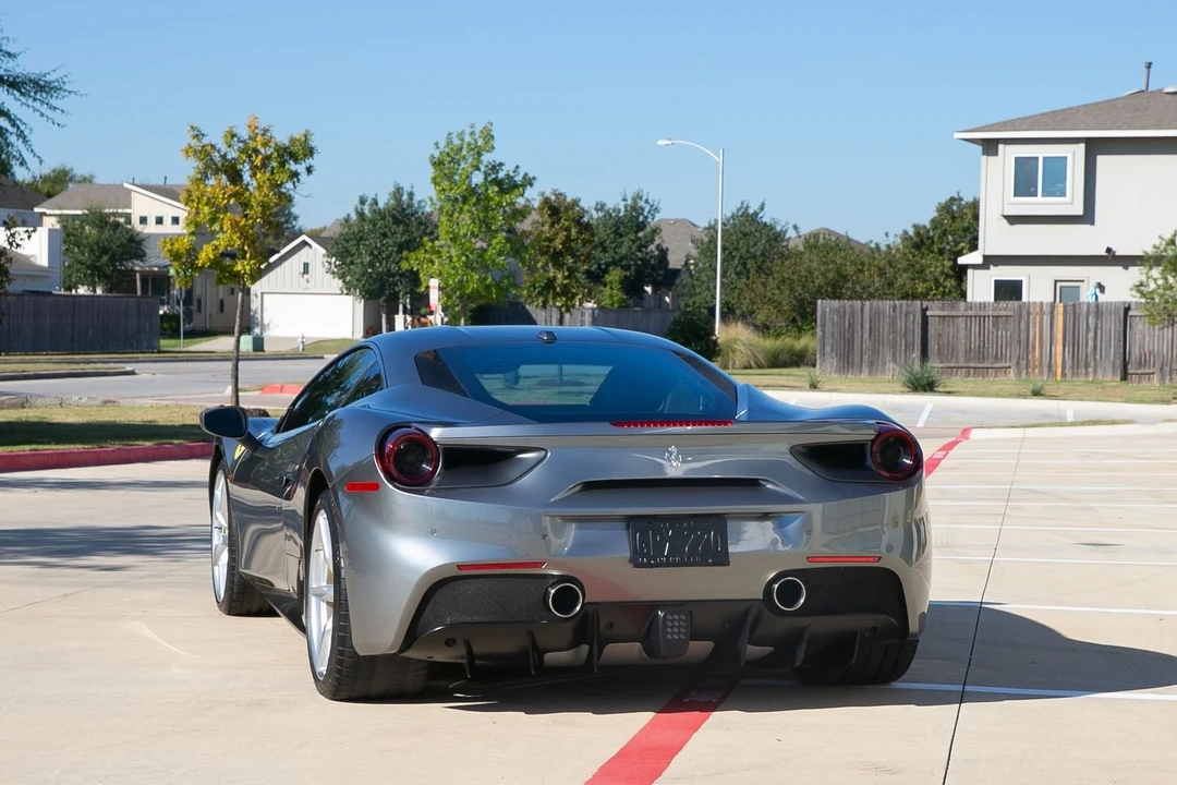 2016 Ferrari 488 GTB - Image 13 of 21