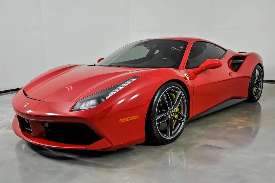 2016 Ferrari 488 GTB - Image 5 of 20