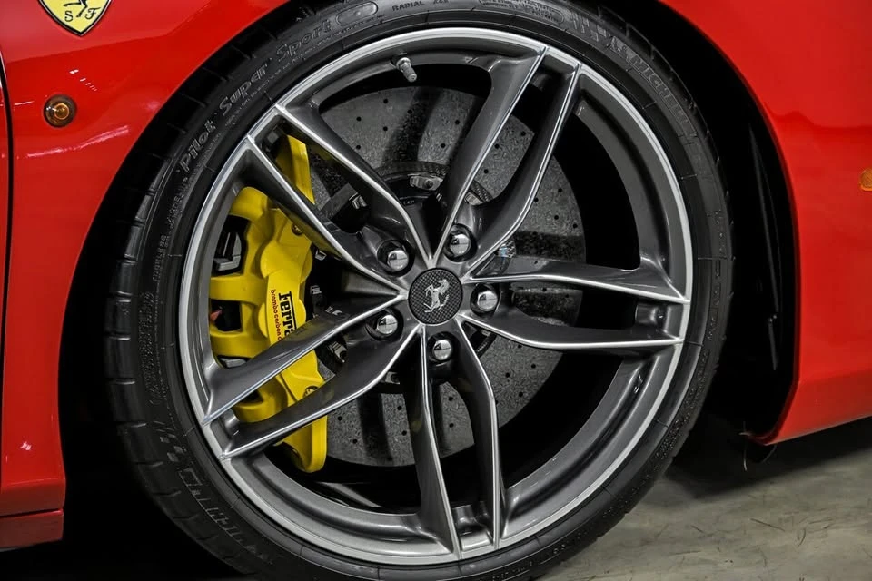 2016 Ferrari 488 GTB - Image 12 of 20