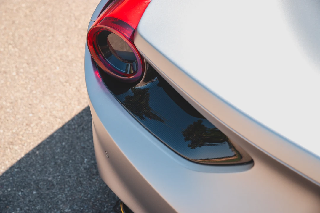 2016 Ferrari 488 GTB - Image 11 of 31