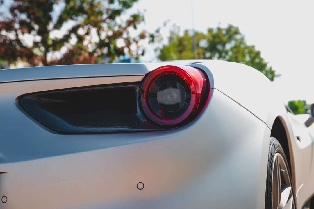 2016 Ferrari 488 GTB - Image 21 of 31