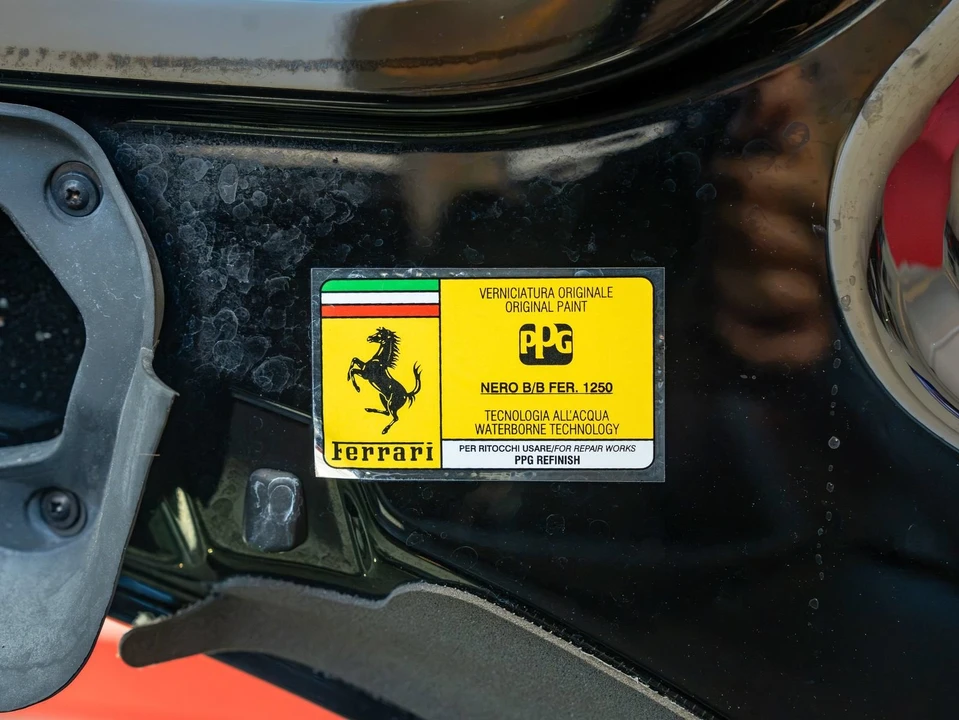 2016 Ferrari 488 GTB - Image 25 of 27